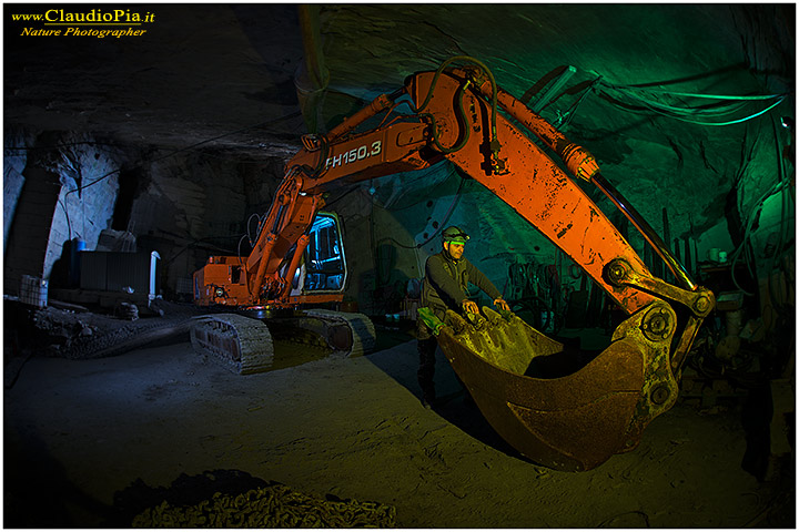 miniera, grotte, Esplorando vecchie miniere abbandonate, Val Fontanabuona, scraper, mines, caves, grotta, mine, cave, scraper